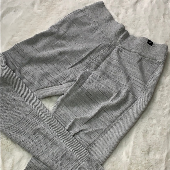 Gymshark Pants - Gymshark knit leggings